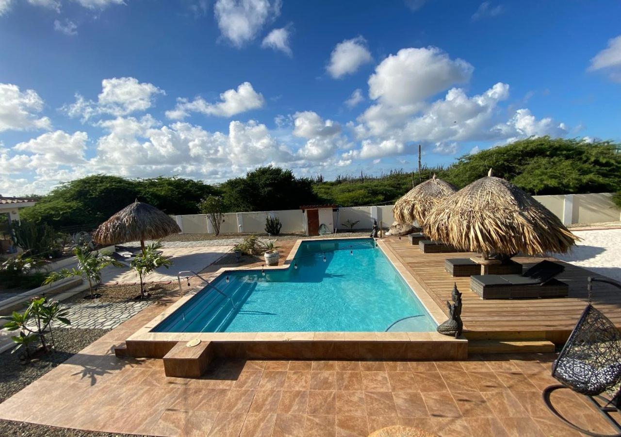 Pura Vida Aruba Appartement Palma Noord Exterior photo