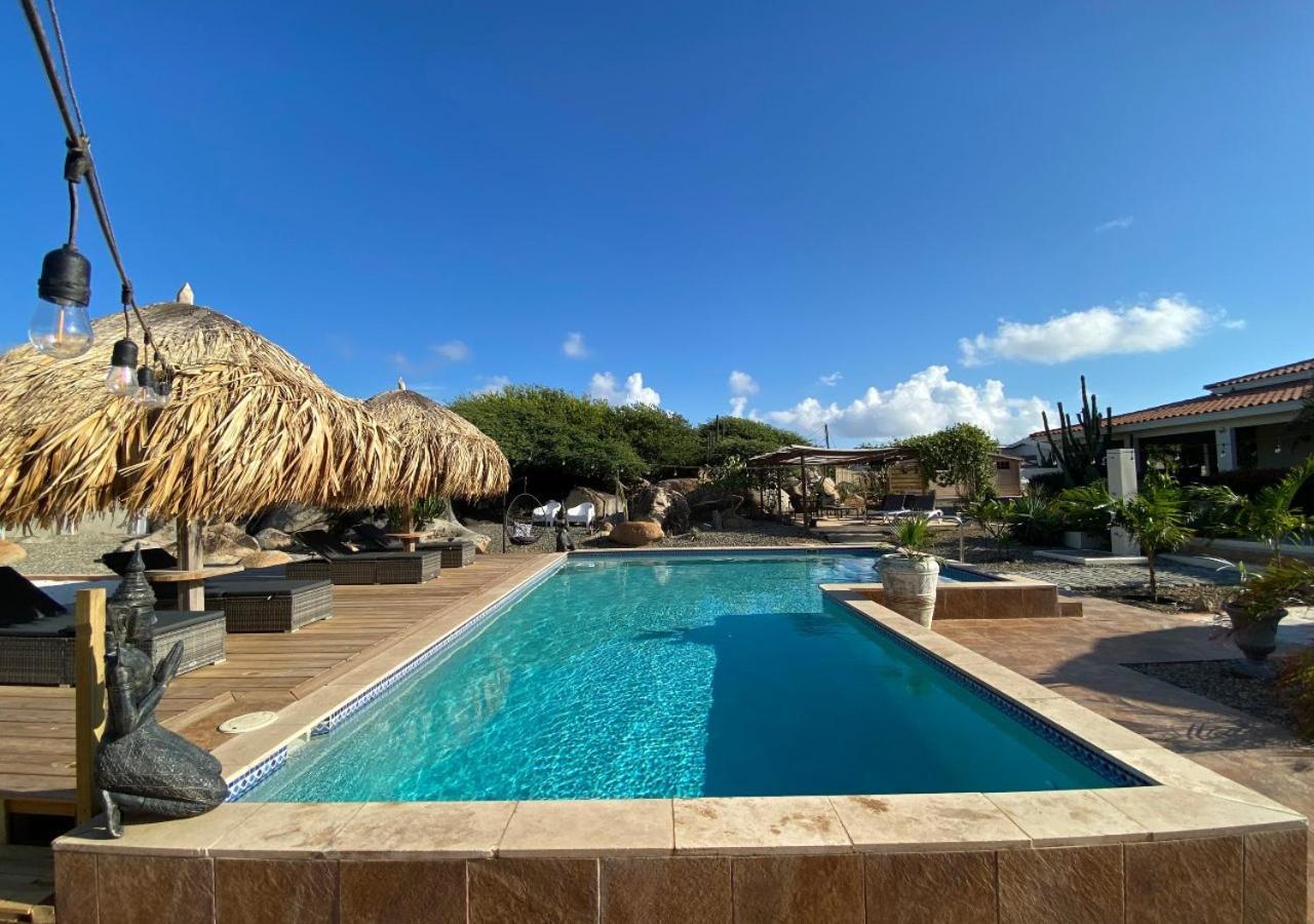 Pura Vida Aruba Appartement Palma Noord Exterior photo