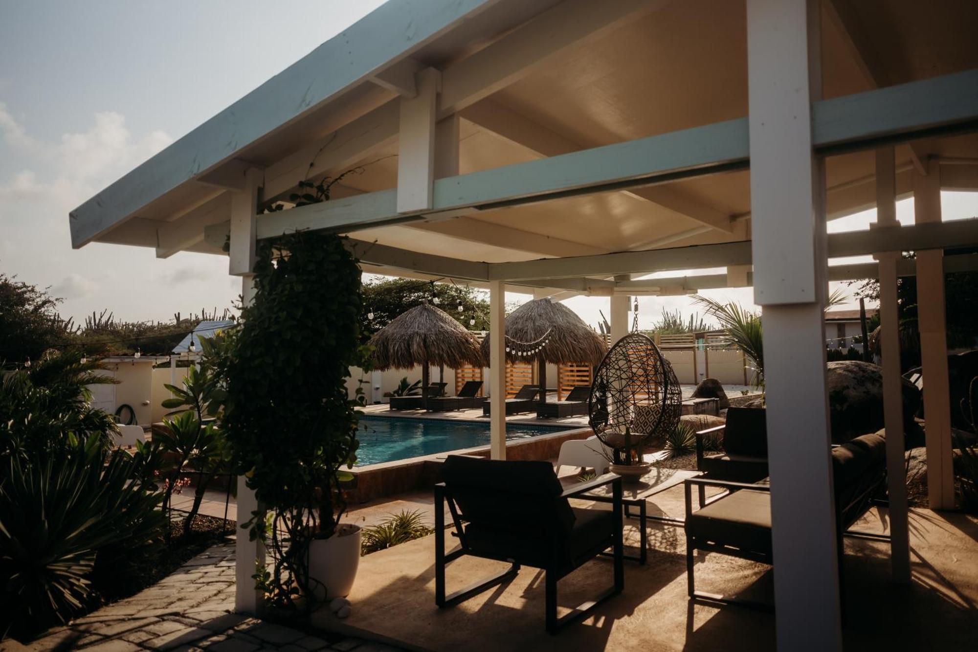 Pura Vida Aruba Appartement Palma Noord Exterior photo